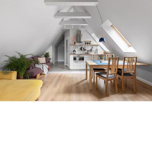 Urokliwy apartament na poddaszu w Gdańsku