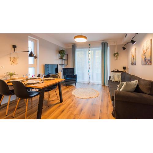 VacationClub - Aleja Zwycięzców Apartament 12
