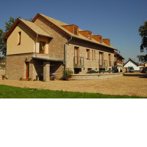 Várárok Apartman