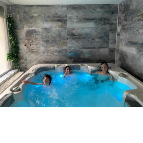 Várfal Wellness Panzió