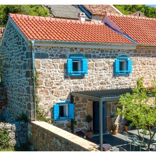 Ventus Blue - Stone House near National Park&Sea