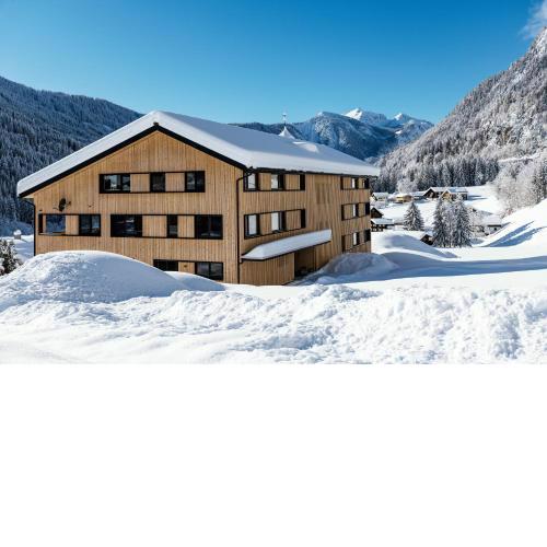 Verwall Apartment Arlberg - mit Sauna, Balkon und Skiraum
