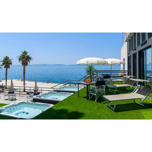 Via Mare Luxury Rooms