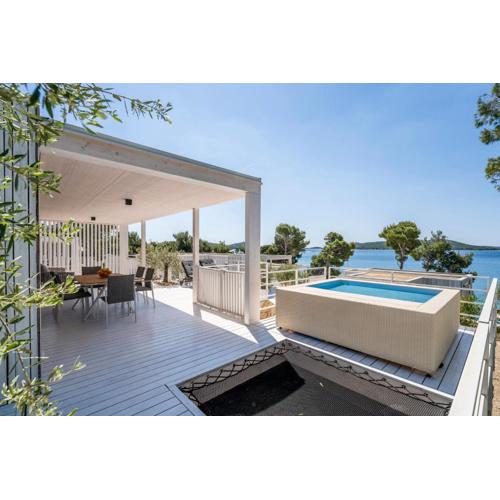 Victorie Villa Buqez