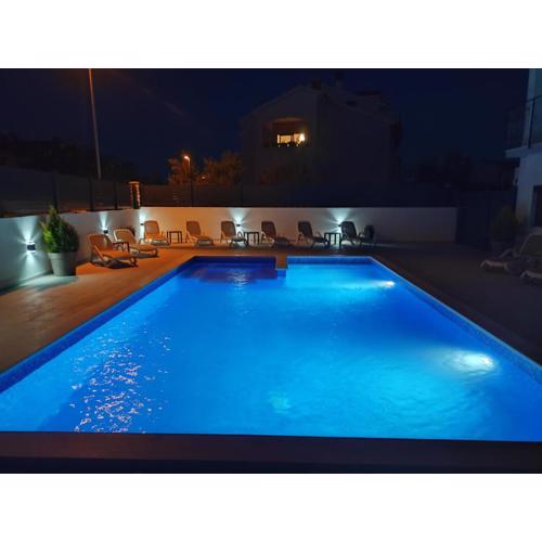 Viktor rooms and apartments 2
