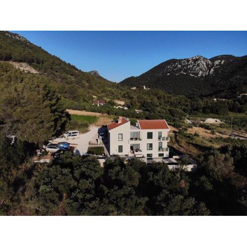 Vila Skrivena
