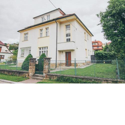 Vila Šumná