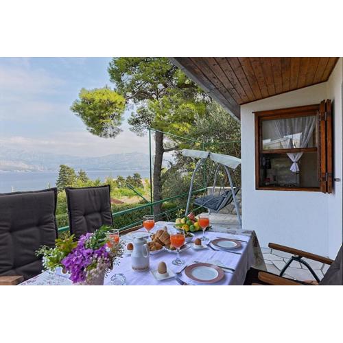 Vila Vinka , Postira, island Brač