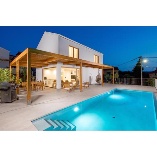 Villa 1 with Pool Soline, Krk, 280 m from beach, by 4Villas