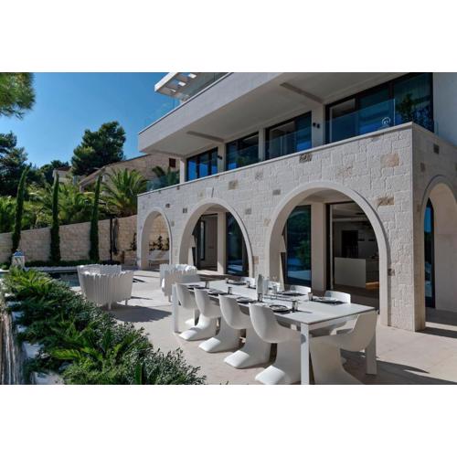 Villa Acona Selca Film Star Looks In A Glamorous Setting With Amazing Facilities Brac