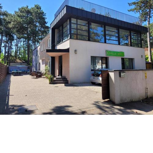 VilLa AdeLe