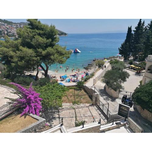 Villa Aequum