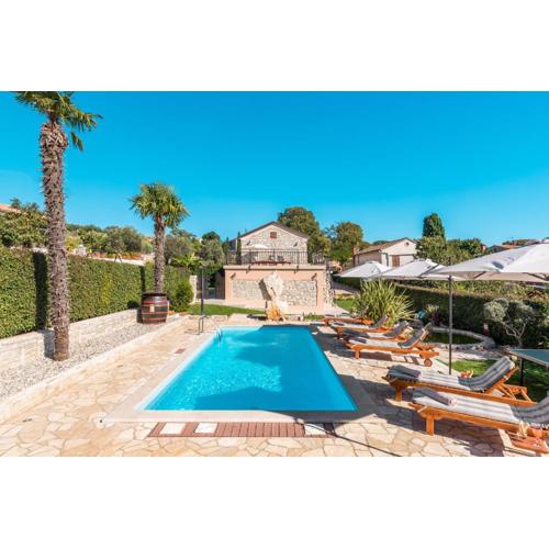 Villa Alma