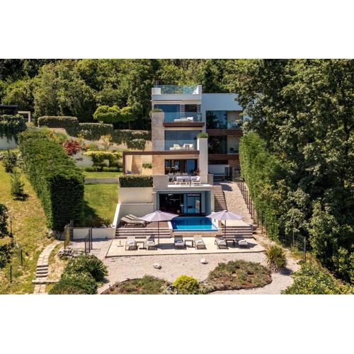 Villa AltaVista - Seaview & Relax with Heated Pool & MiniGolf