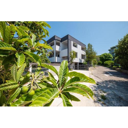 Villa Ana