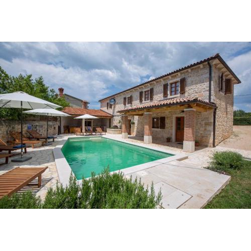 Villa Angela