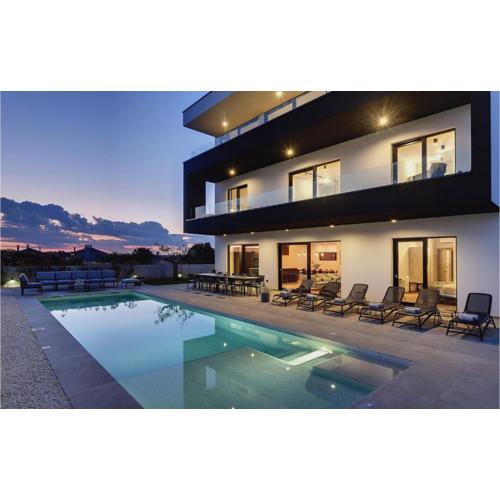 Villa Aquarius