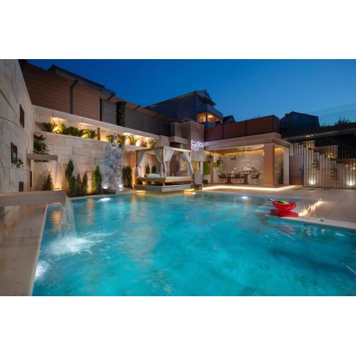 Villa Arbanessa with Heated Pool