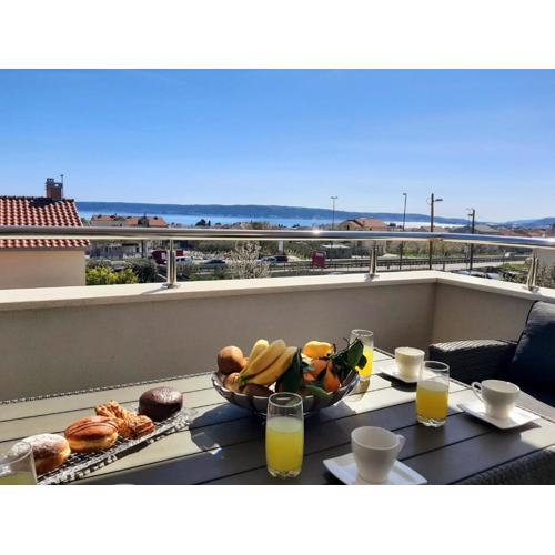 Villa Axioma 4-Star Luxury Villa, 2 apartments, Sea View , close to beach, sea view terrace