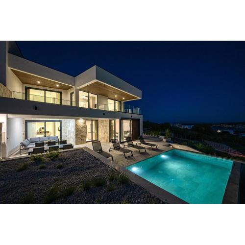 Villa Azure Irena