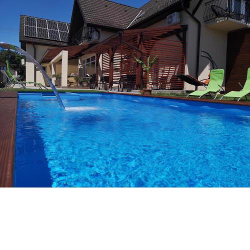 Villa Balifornia