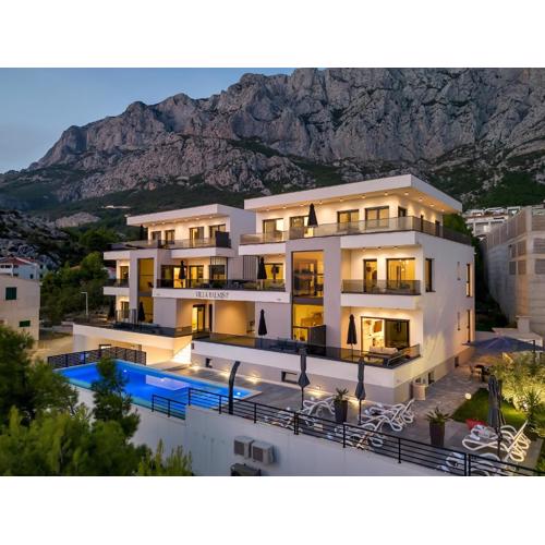 Villa Balmis House B