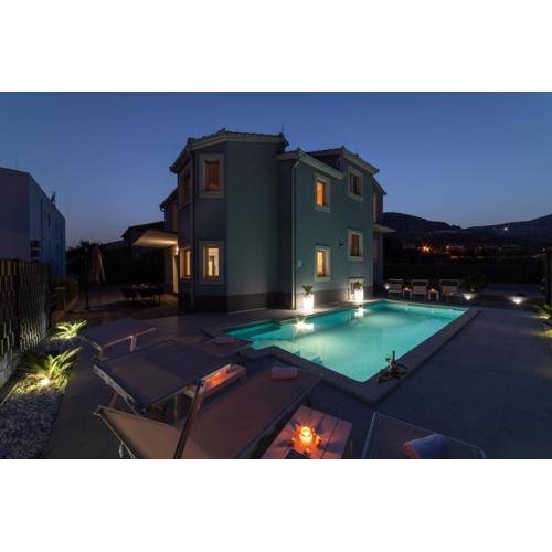 Villa Ban