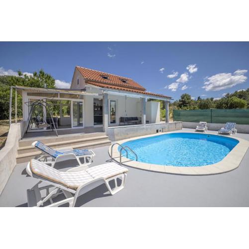 Villa Baras garden - house with pool
