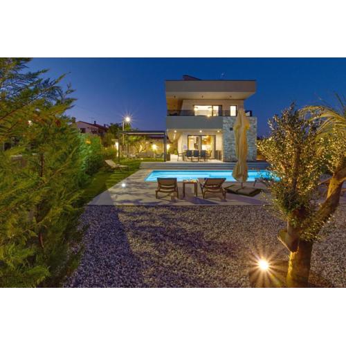 Villa Bavigo and Pieron