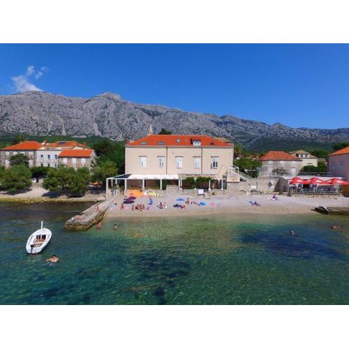 Villa Beachfront