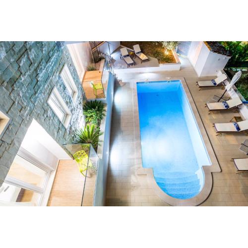 Villa Blanka for 12