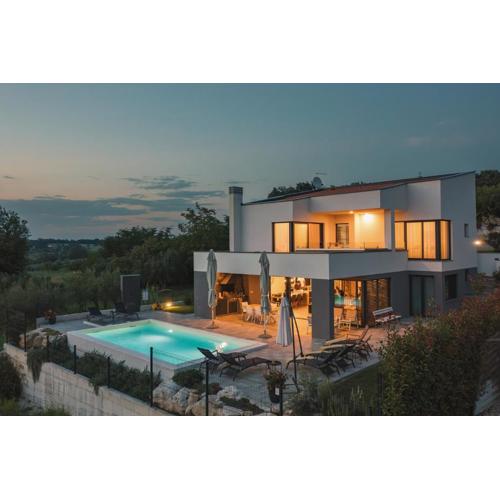 Villa Boiky - private pool and amazing sea view, Istria