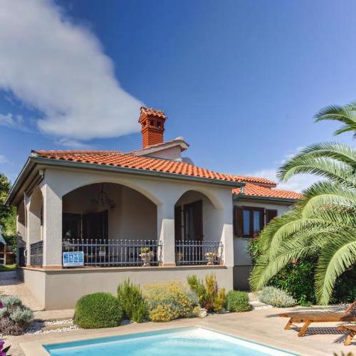 Villa Boky Kaštelir