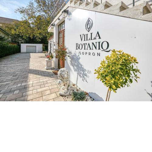 Villa Botaniq