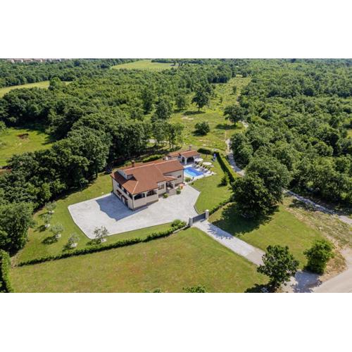 Villa Božac in Cukrići - Haus für 6 Personen