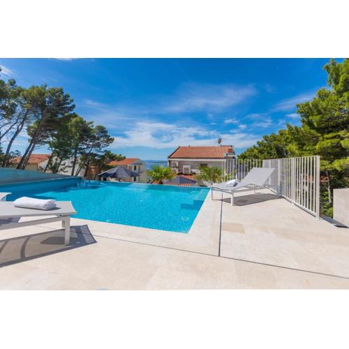 Villa Brela apartments