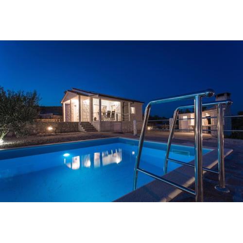 Villa Butterfly - Seget Gornji