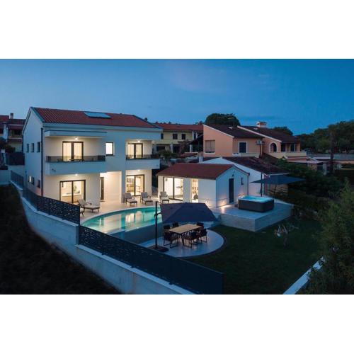 Villa Cascada