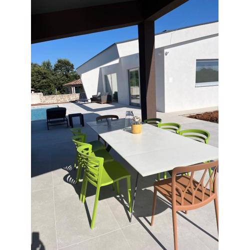Villa Cedrus