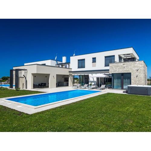 Villa Chiara by Interhome