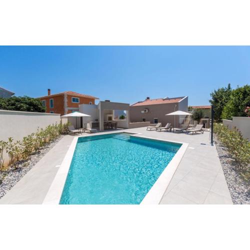 Villa Cissa by Villas Guide