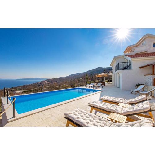 Villa Corichi
