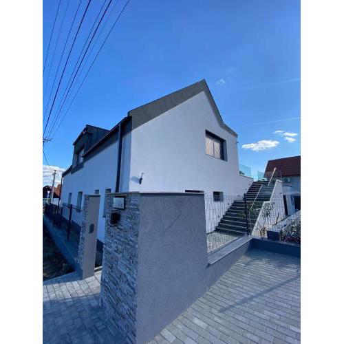 Villa Corner