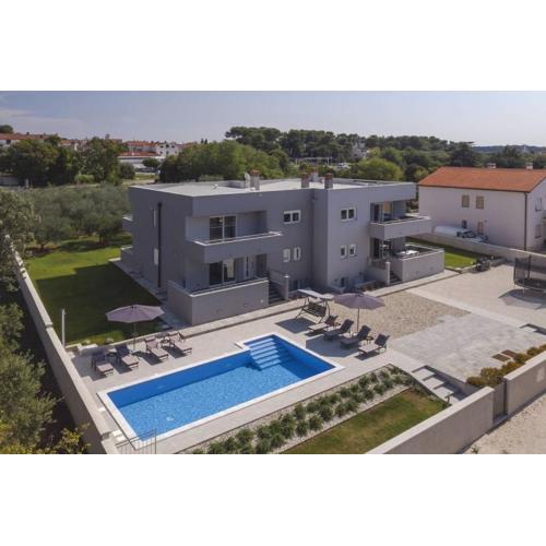 Villa D