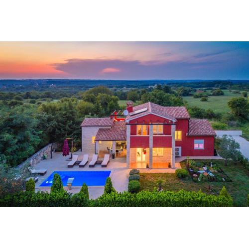 Villa Delle Rondini with Private Wellness