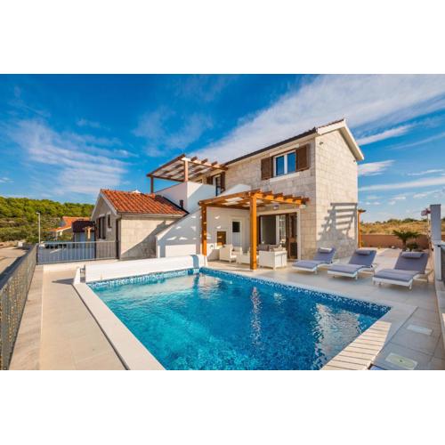Villa Diomedes with the sea view and the pool