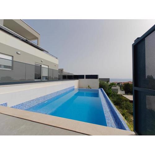Villa Diva DI with private pool and jacuzzi