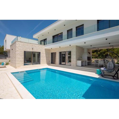 VILLA DM