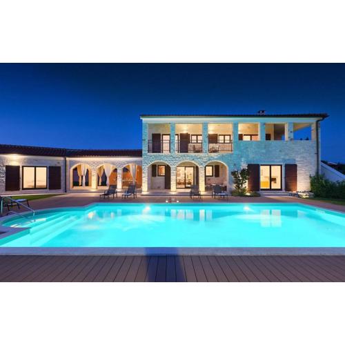 Villa Dubravka in Central Istria for 11 people - pet friendly with 70 m2 private pool