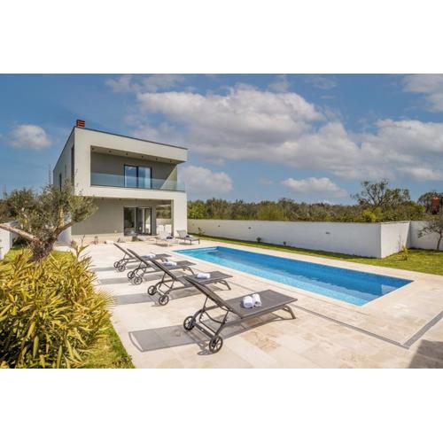 Villa Dunja